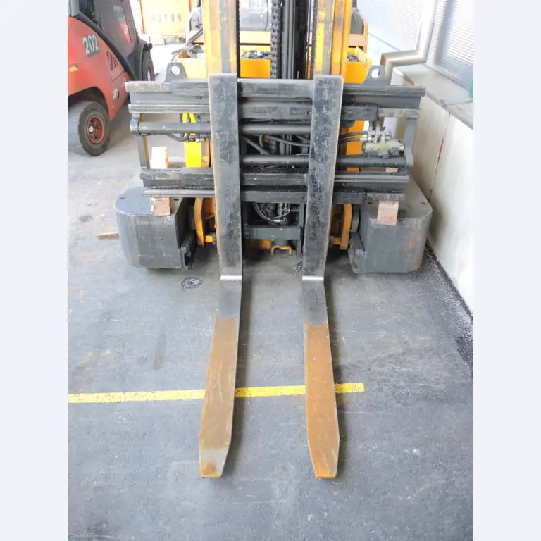Plaat- en metaalbewerkingsmachines<br><font size="2">In samenwerking met Hilco Industrial Acquisitions bv</font>-4