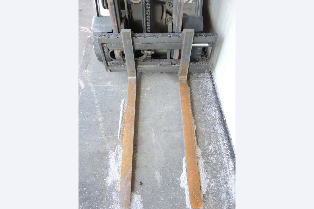 sheetmetal and metalworking machines <br><font size="2">In collaboration with Hilco Industrial Acquisitions bv<br></font>-5