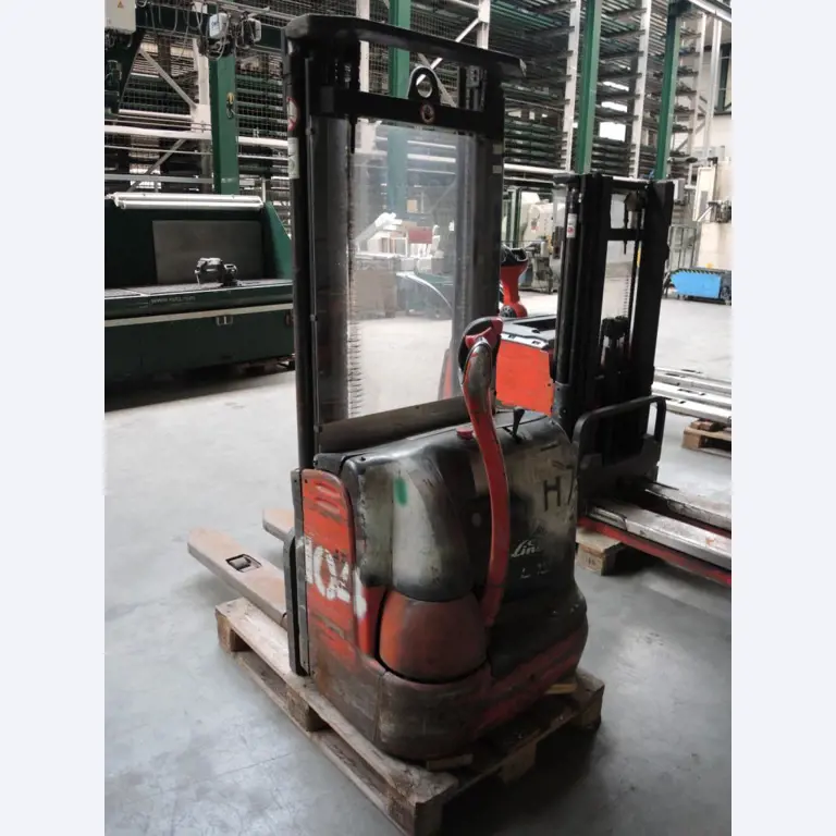 Plaat- en metaalbewerkingsmachines<br><font size="2">In samenwerking met Hilco Industrial Acquisitions bv</font>-4