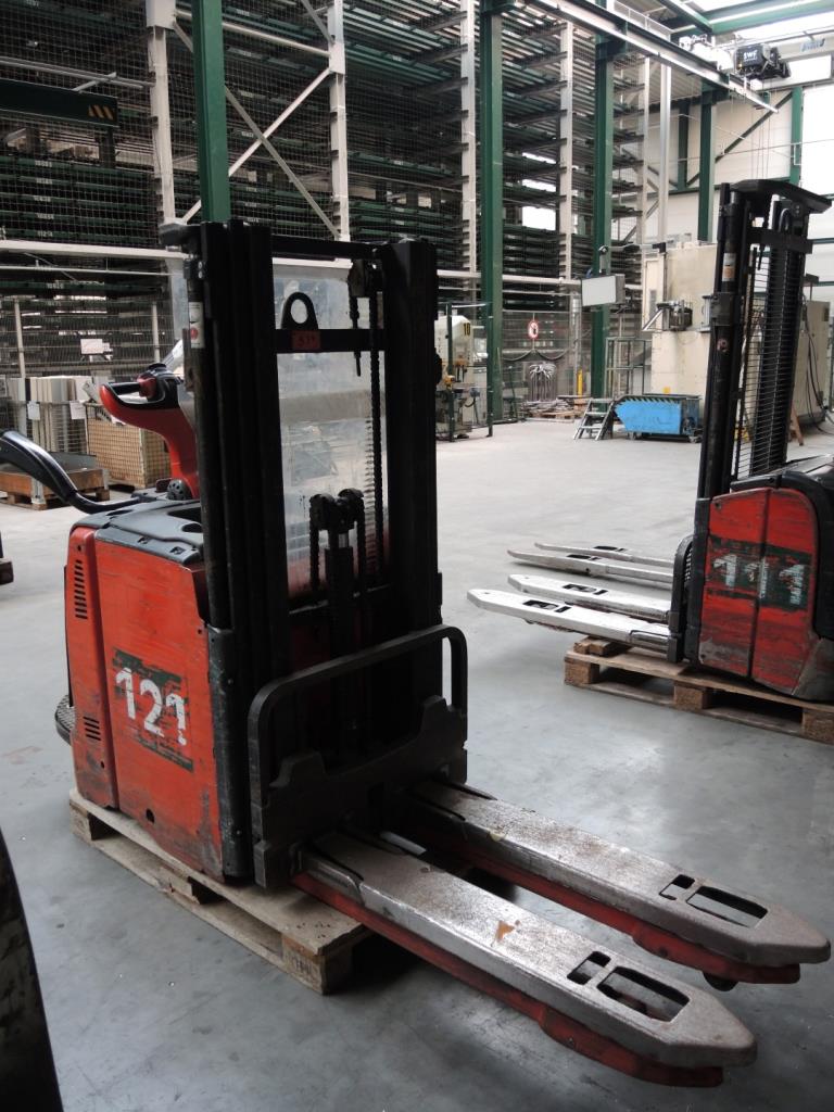 Chapas metálicas e máquinas para trabalhar metais<br><font size="2">Em colaboração com a Hilco Industrial Acquisitions bv</font>-1