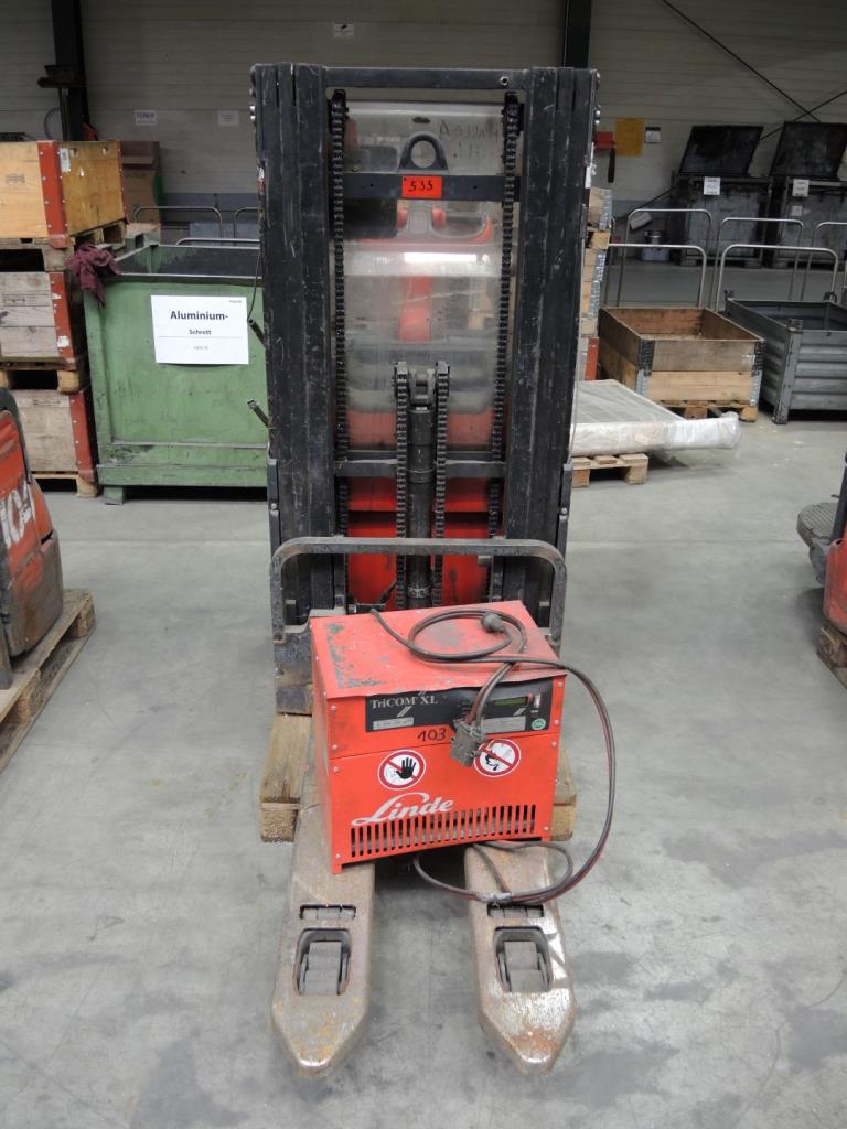 Chapas metálicas e máquinas para trabalhar metais<br><font size="2">Em colaboração com a Hilco Industrial Acquisitions bv</font>-2