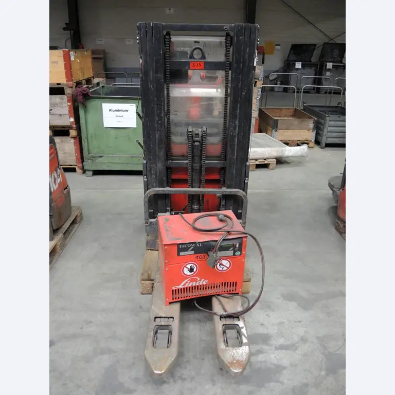 sheetmetal and metalworking machines <br><font size="2">In collaboration with Hilco Industrial Acquisitions bv<br></font>-2
