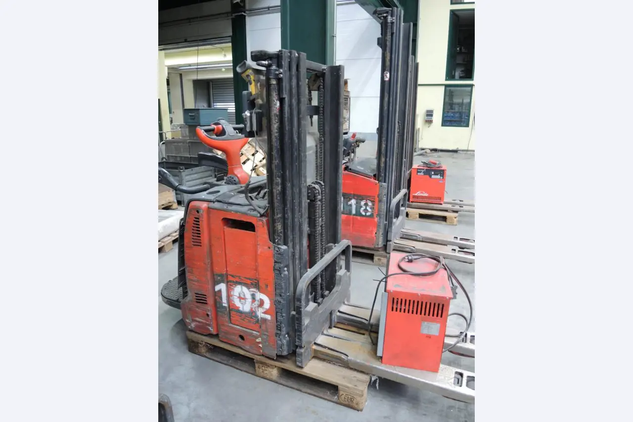 sheetmetal and metalworking machines <br><font size="2">In collaboration with Hilco Industrial Acquisitions bv<br></font>-3