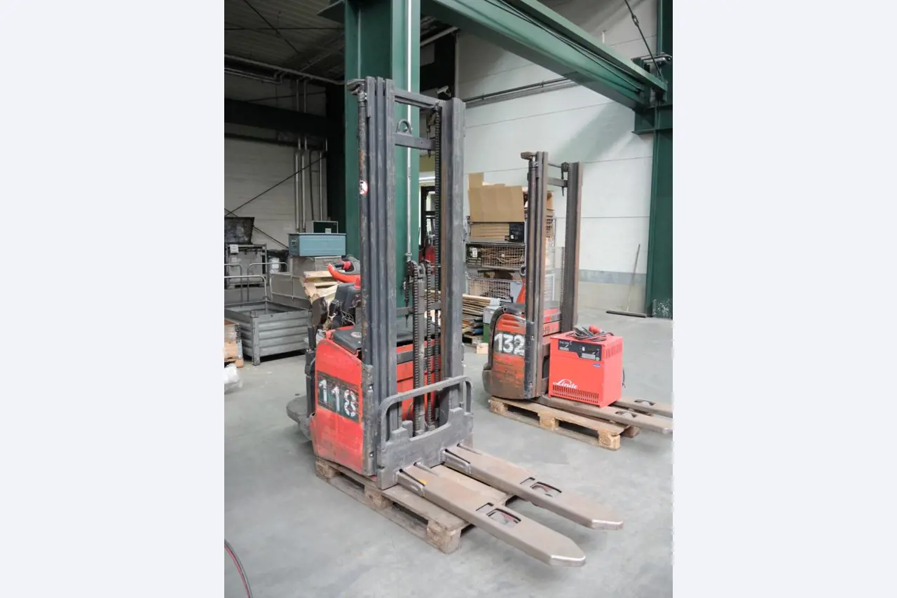 sheetmetal and metalworking machines <br><font size="2">In collaboration with Hilco Industrial Acquisitions bv<br></font>-1