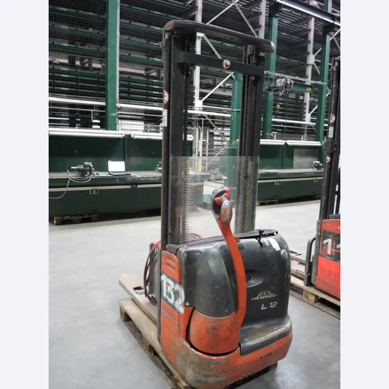 sheetmetal and metalworking machines <br><font size="2">In collaboration with Hilco Industrial Acquisitions bv<br></font>-3
