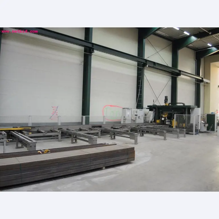 Chapas metálicas e máquinas para trabalhar metais<br><font size="2">Em colaboração com a Hilco Industrial Acquisitions bv</font>-10