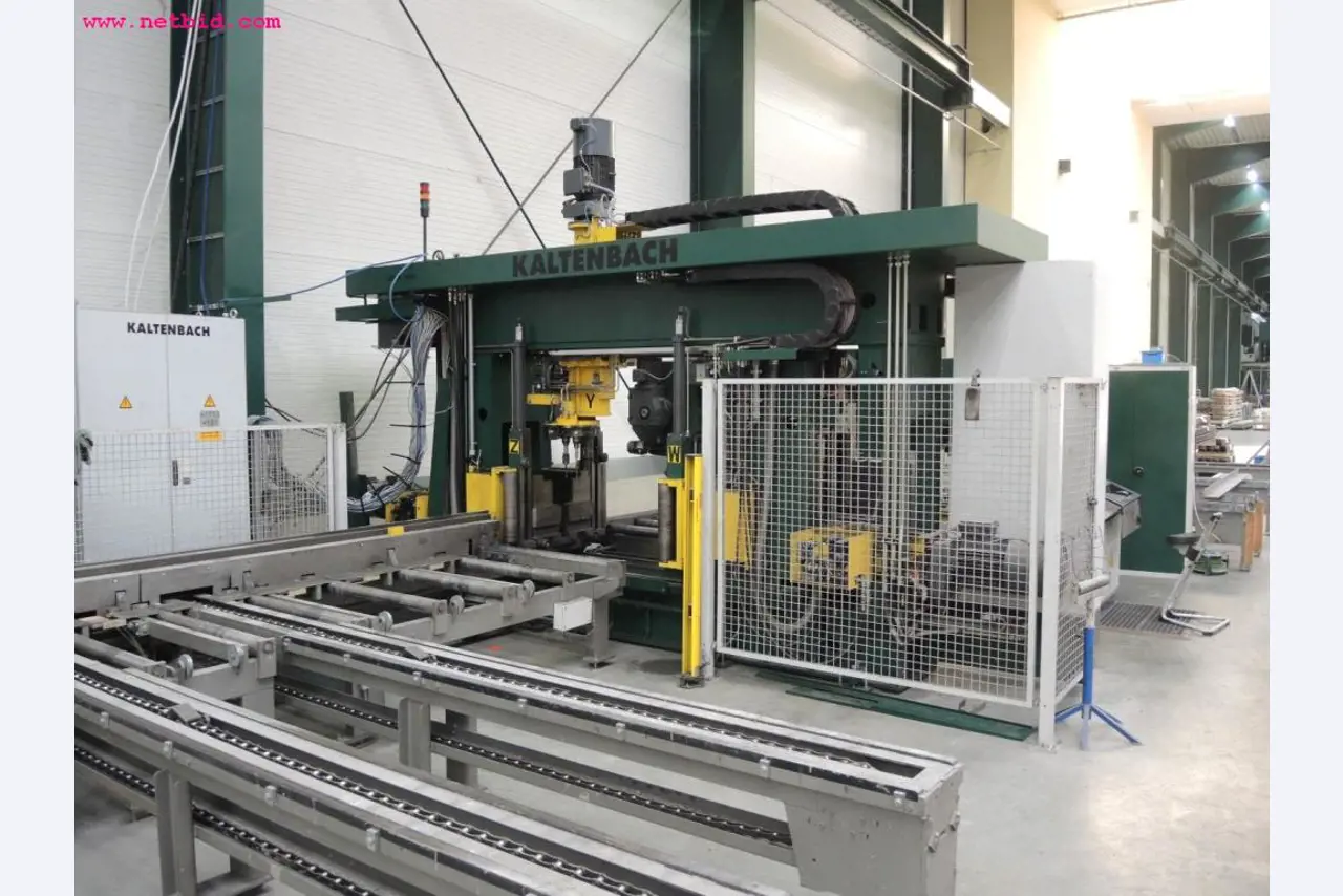 Chapas metálicas e máquinas para trabalhar metais<br><font size="2">Em colaboração com a Hilco Industrial Acquisitions bv</font>-1