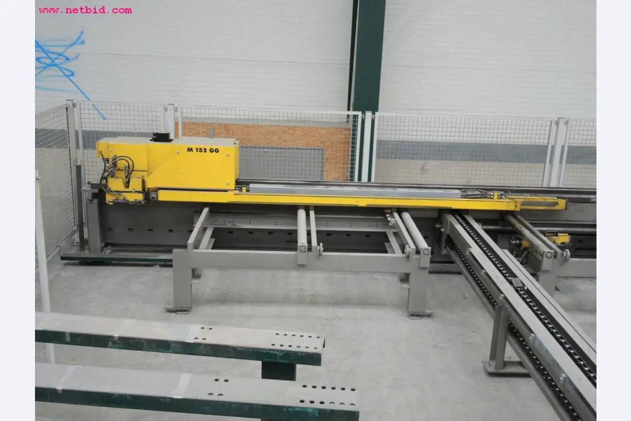 Chapas metálicas e máquinas para trabalhar metais<br><font size="2">Em colaboração com a Hilco Industrial Acquisitions bv</font>-6