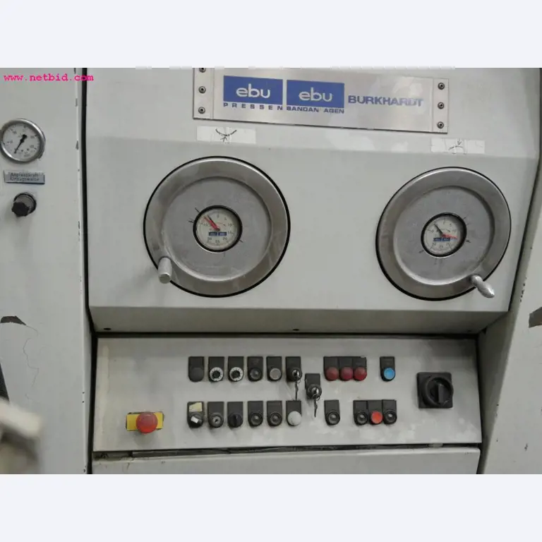 Chapas metálicas e máquinas para trabalhar metais<br><font size="2">Em colaboração com a Hilco Industrial Acquisitions bv</font>-13