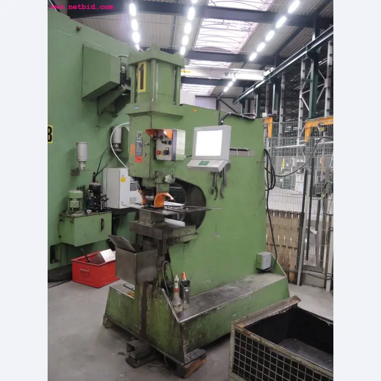Chapas metálicas e máquinas para trabalhar metais<br><font size="2">Em colaboração com a Hilco Industrial Acquisitions bv</font>-3
