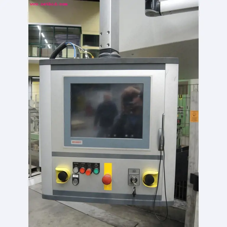 Chapas metálicas e máquinas para trabalhar metais<br><font size="2">Em colaboração com a Hilco Industrial Acquisitions bv</font>-13