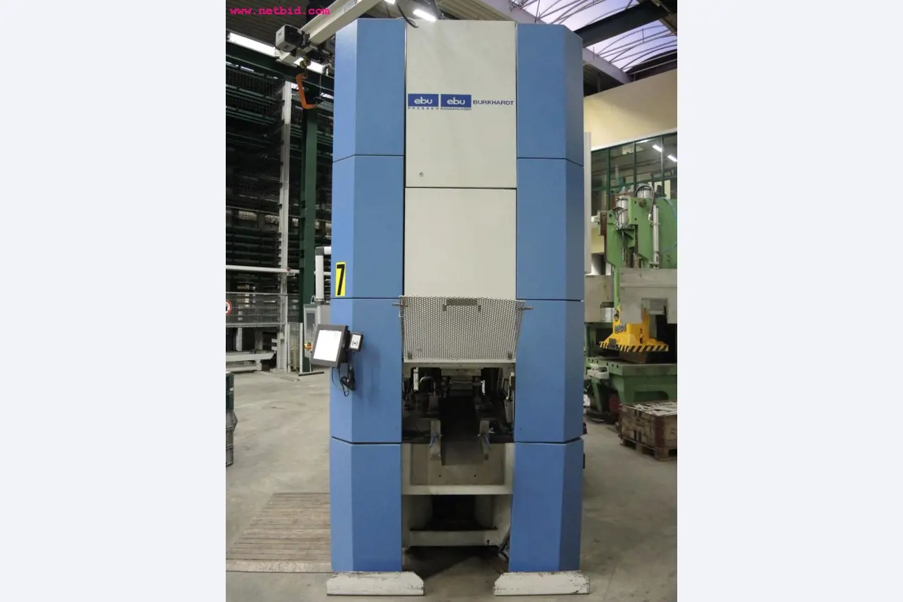 Chapas metálicas e máquinas para trabalhar metais<br><font size="2">Em colaboração com a Hilco Industrial Acquisitions bv</font>-15