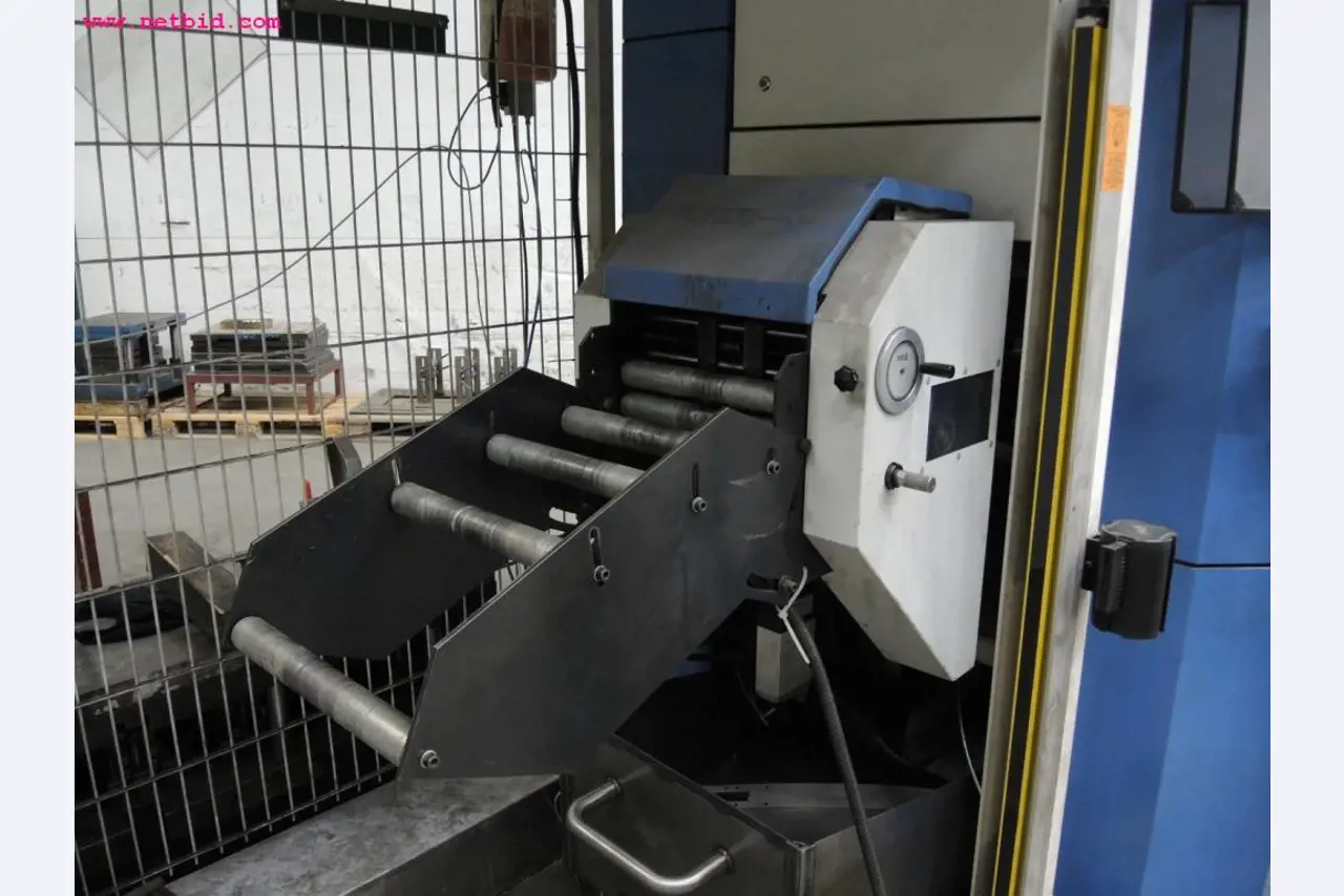 Chapas metálicas e máquinas para trabalhar metais<br><font size="2">Em colaboração com a Hilco Industrial Acquisitions bv</font>-18