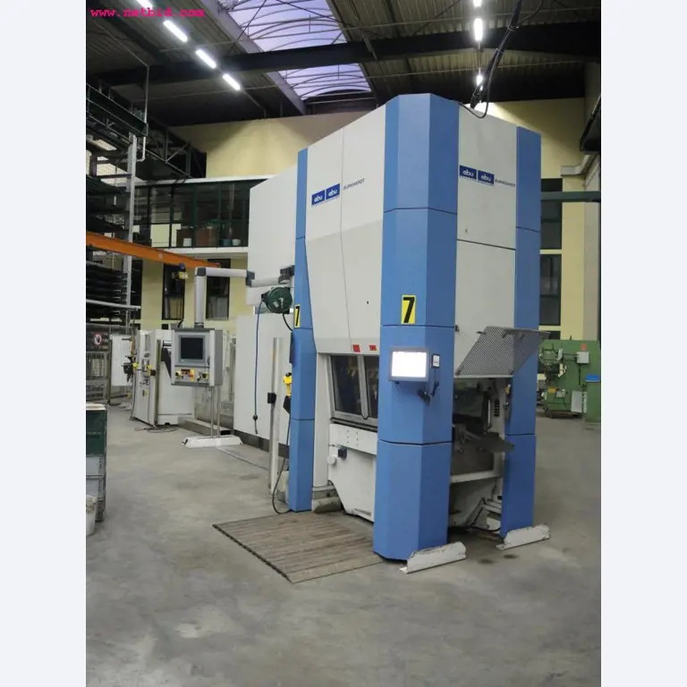 Chapas metálicas e máquinas para trabalhar metais<br><font size="2">Em colaboração com a Hilco Industrial Acquisitions bv</font>-1