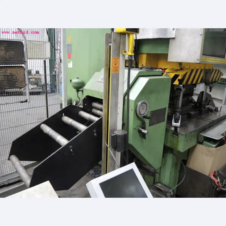 Chapas metálicas e máquinas para trabalhar metais<br><font size="2">Em colaboração com a Hilco Industrial Acquisitions bv</font>-17