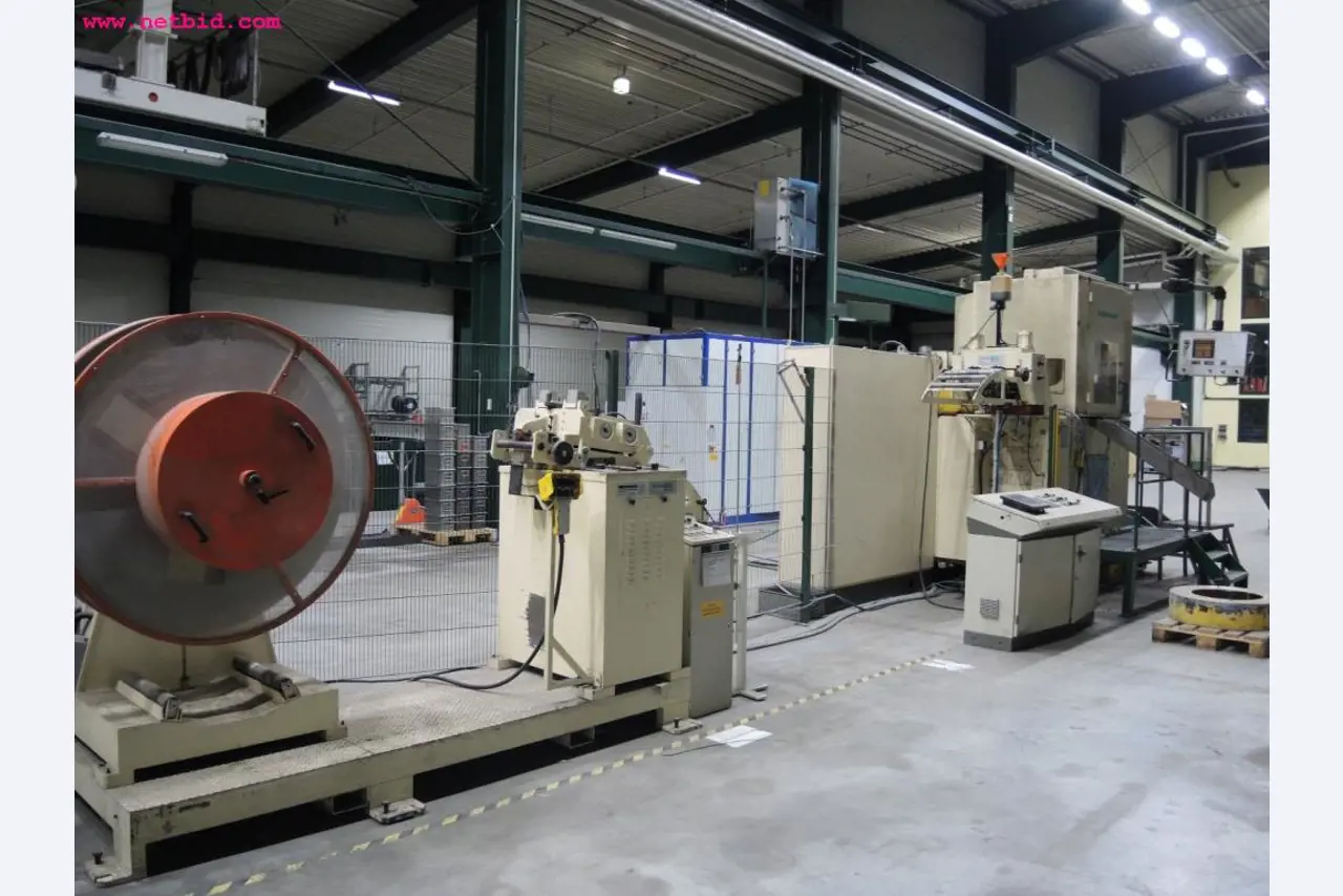 Chapas metálicas e máquinas para trabalhar metais<br><font size="2">Em colaboração com a Hilco Industrial Acquisitions bv</font>-1