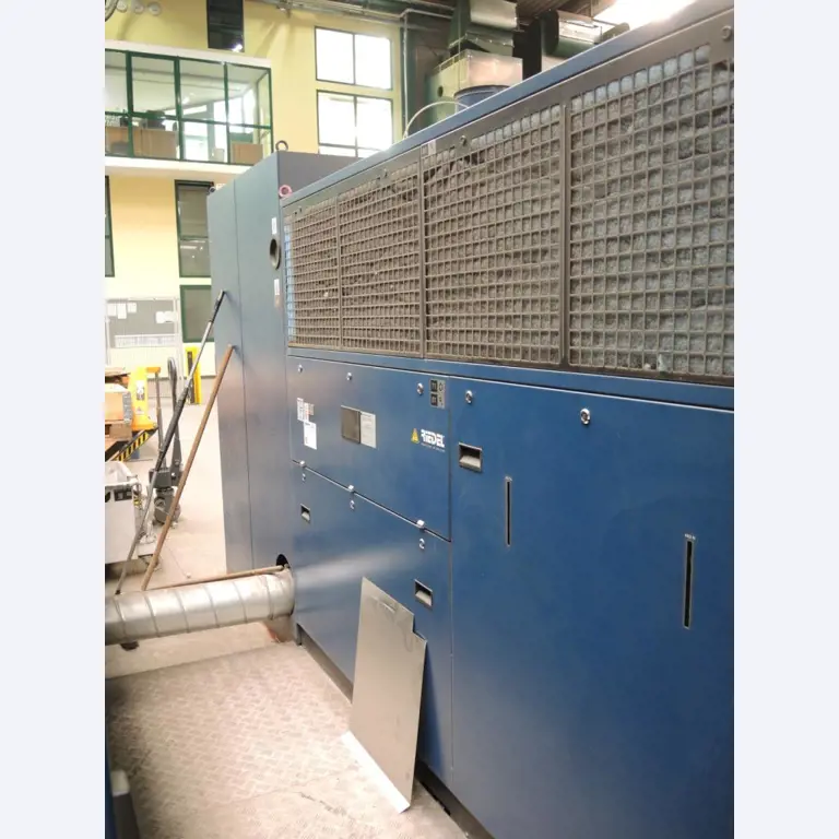 Chapas metálicas e máquinas para trabalhar metais<br><font size="2">Em colaboração com a Hilco Industrial Acquisitions bv</font>-12