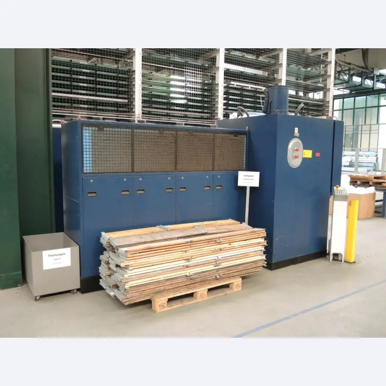 Chapas metálicas e máquinas para trabalhar metais<br><font size="2">Em colaboração com a Hilco Industrial Acquisitions bv</font>-13