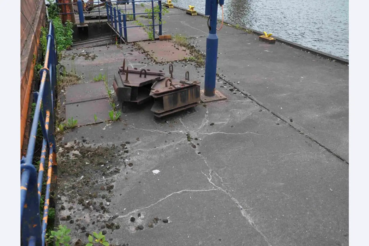Moteur hydraulique Staffa + grappin à ferraille-5