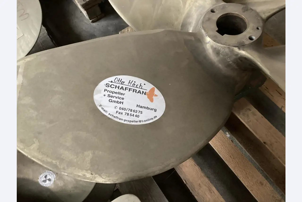 Moteur hydraulique Staffa + grappin à ferraille-23