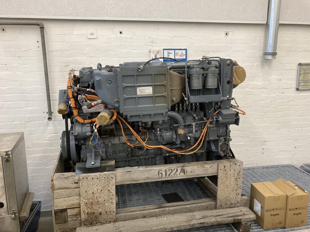 Hydraulikmotor Staffa + Mehrschalengreifer-6