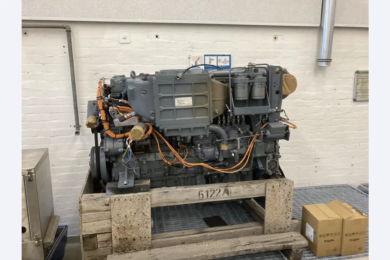 Moteur hydraulique Staffa + grappin à ferraille-6
