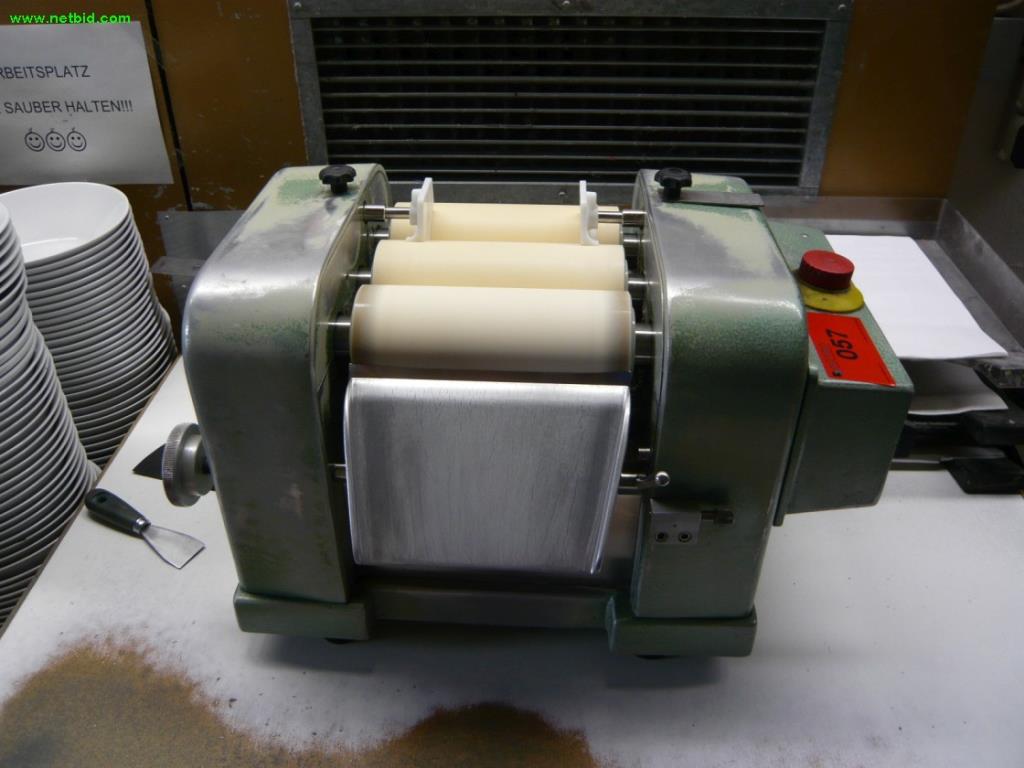 ceramic silkscreen transfer printing and technical screen printing machines-1