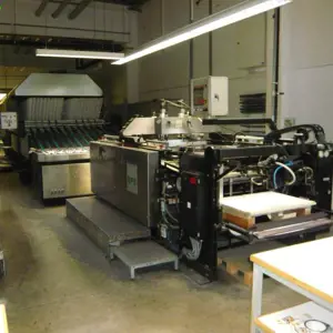 full automatic screen printing line (1)