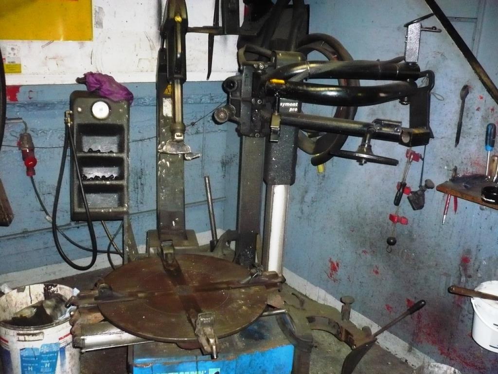 
complete tyre service garage equipment <br>-3