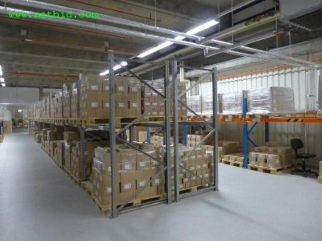 Machines pour la fabrication de savons, ainsi que l'ensemble de l'équipement industriel et commercial<br>.-6