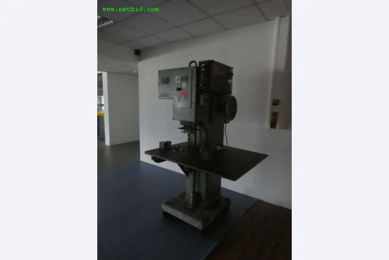 Machines for producing soap, as well as the entire factory and office equipment <br>-1