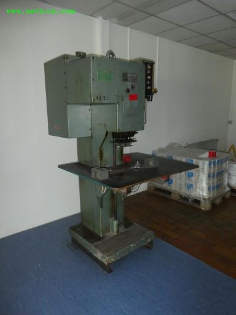 Maschinen zur Herstellung von Seifen, sowie die gesamte Betriebs- und Geschäftsausstattung<br>-3