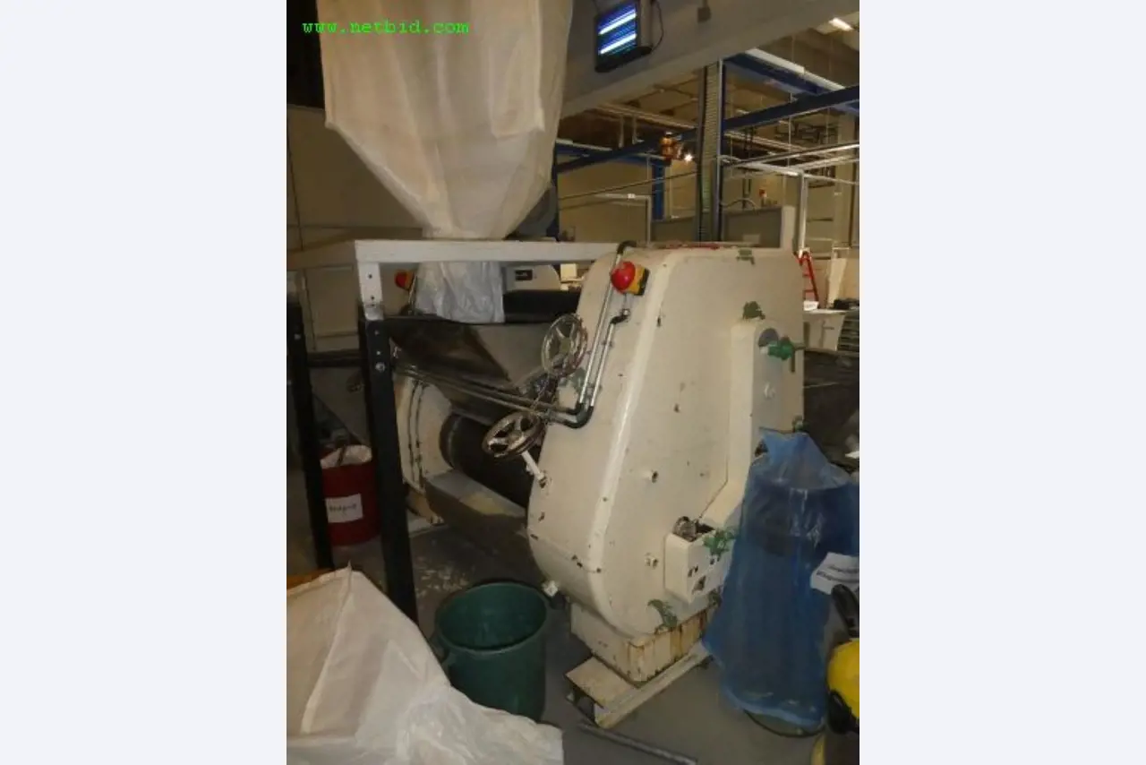 Machines for producing soap, as well as the entire factory and office equipment <br>-5