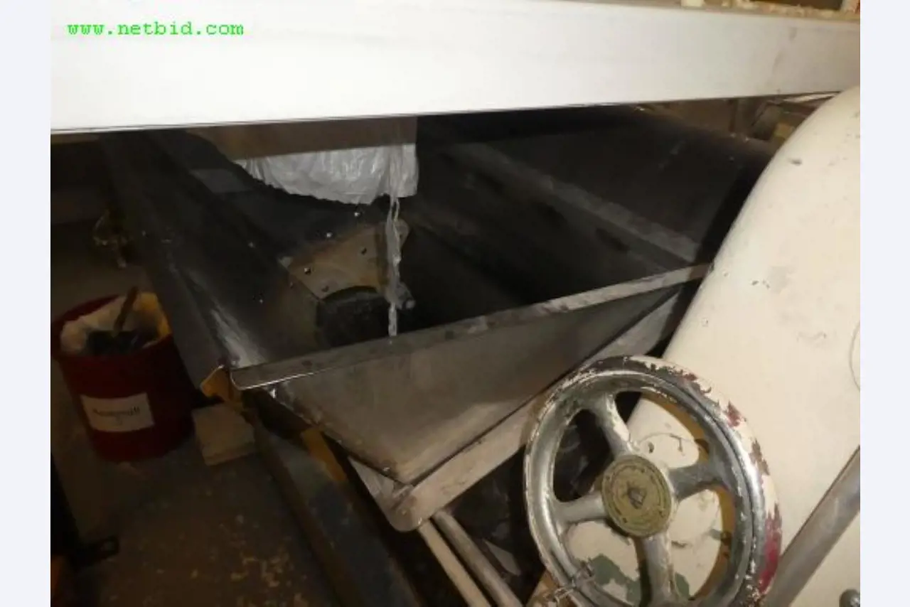 Machines for producing soap, as well as the entire factory and office equipment <br>-6