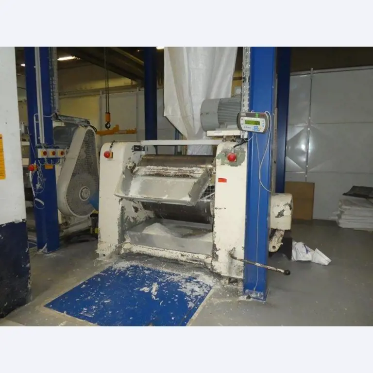 Machines for producing soap, as well as the entire factory and office equipment <br>-4