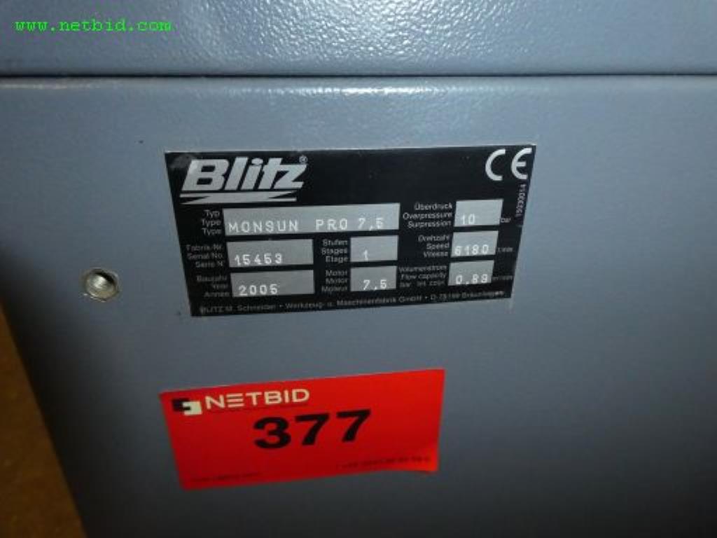 Máquinas para a produção de sabonetes, bem como todo o equipamento fabril e de escritório<br>-2