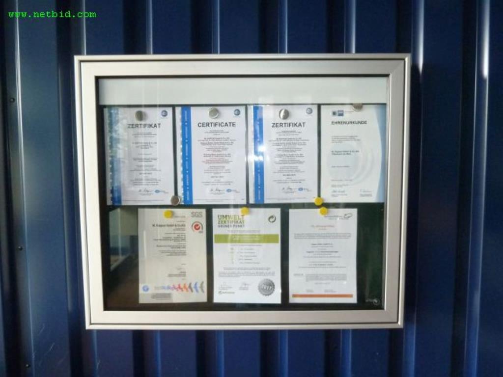 Maschinen zur Herstellung von Seifen, sowie die gesamte Betriebs- und Geschäftsausstattung<br>-1