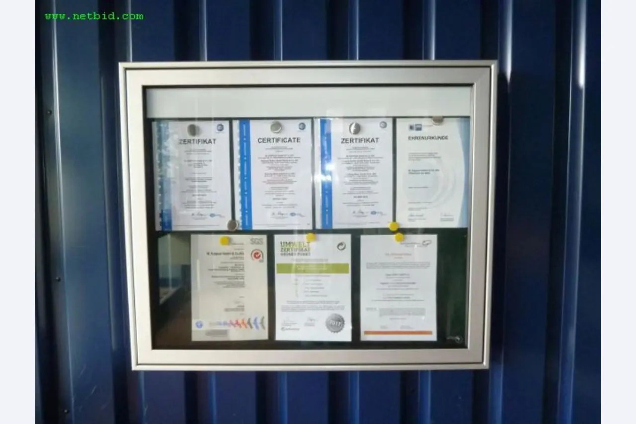 Maschinen zur Herstellung von Seifen, sowie die gesamte Betriebs- und Geschäftsausstattung<br>-1