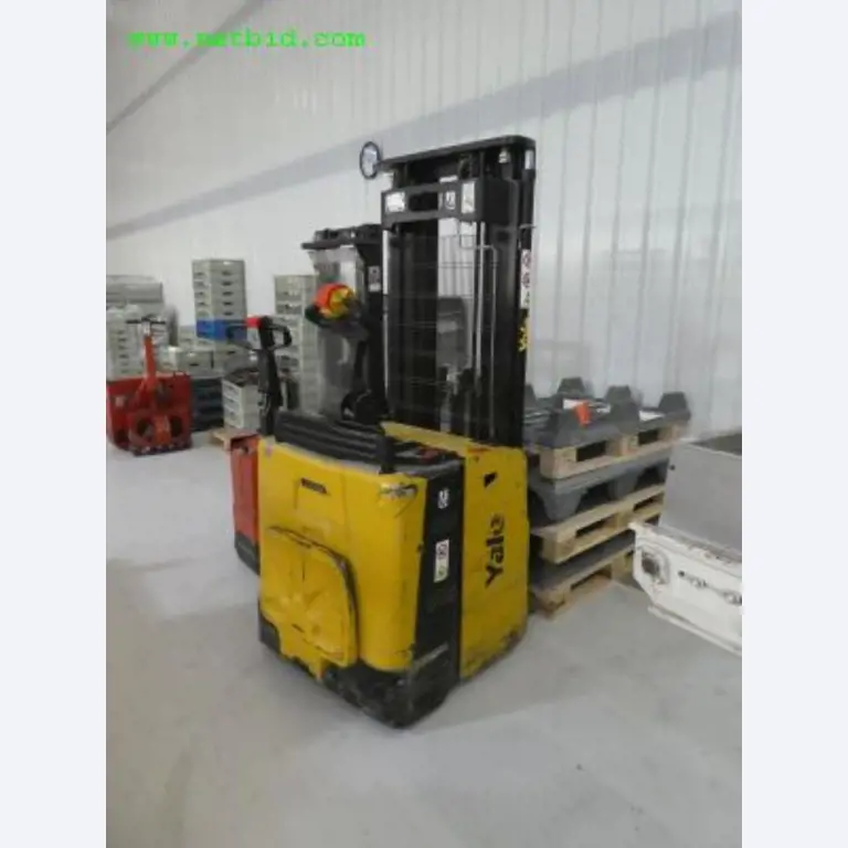 Machines for producing soap, as well as the entire factory and office equipment <br>-1