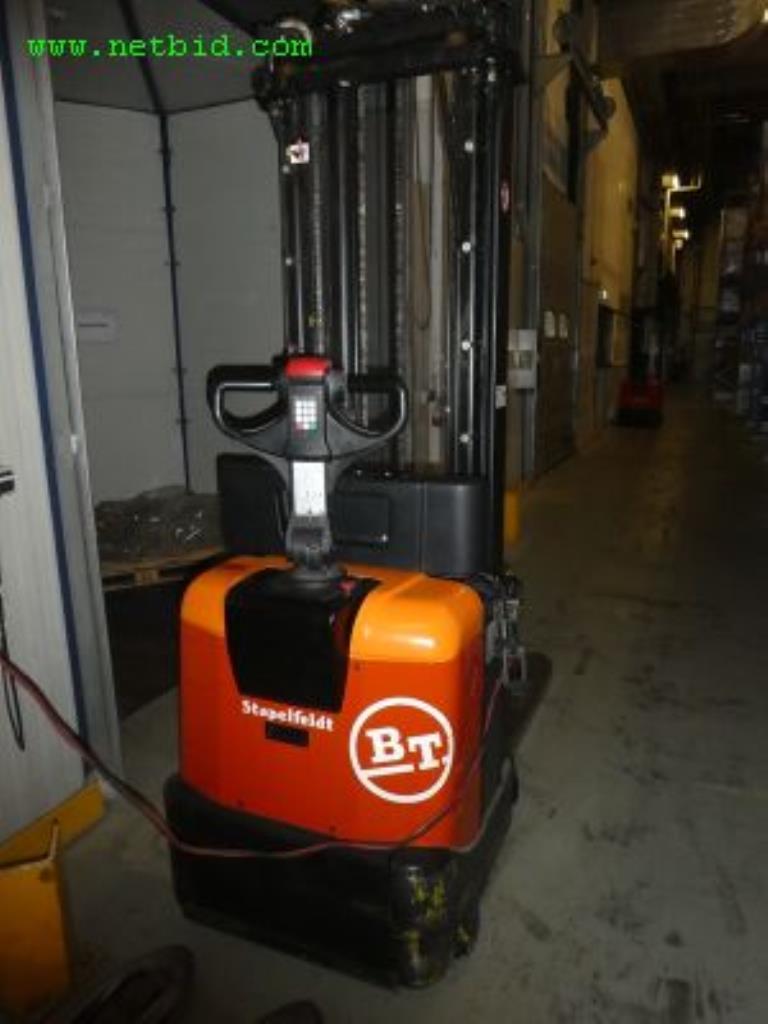 Maschinen zur Herstellung von Seifen, sowie die gesamte Betriebs- und Geschäftsausstattung<br>-1