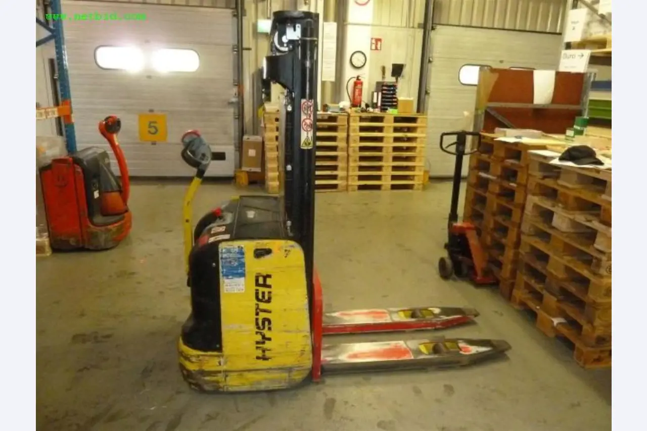 Machines for producing soap, as well as the entire factory and office equipment <br>-4