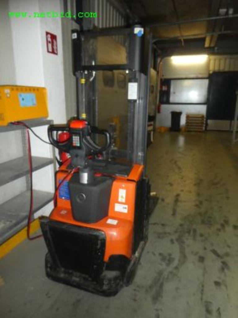 Maschinen zur Herstellung von Seifen, sowie die gesamte Betriebs- und Geschäftsausstattung<br>-1