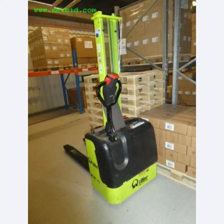 Machines for producing soap, as well as the entire factory and office equipment <br>-1