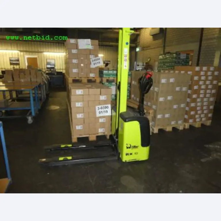 Machines for producing soap, as well as the entire factory and office equipment <br>-2