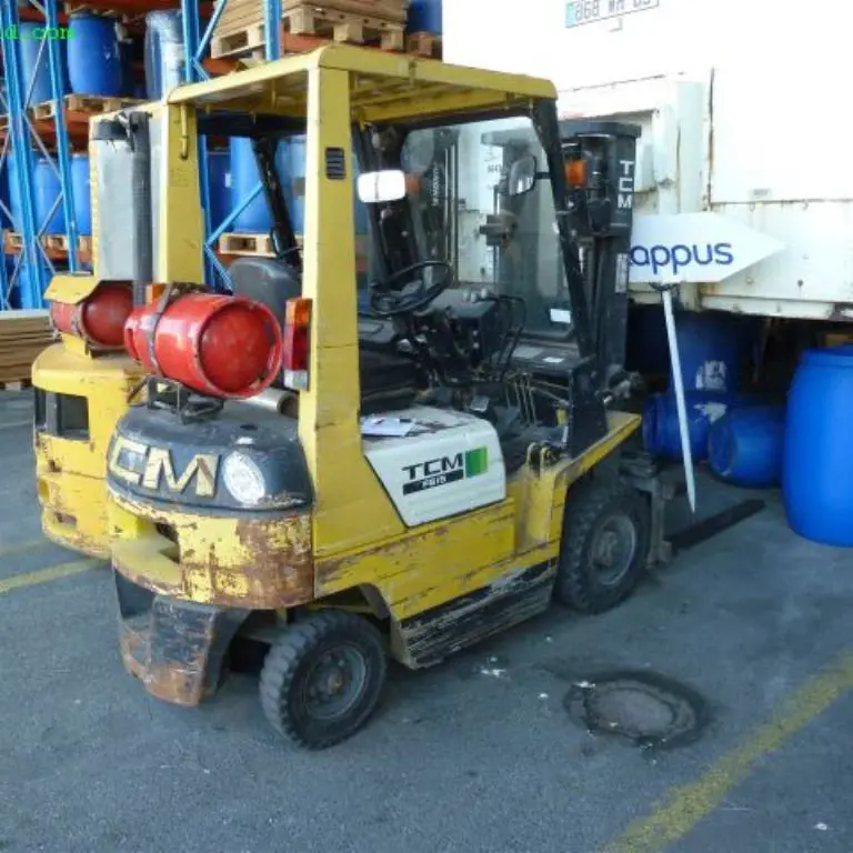 Four-wheel LPG forklift - later release TCM FG 15 N17