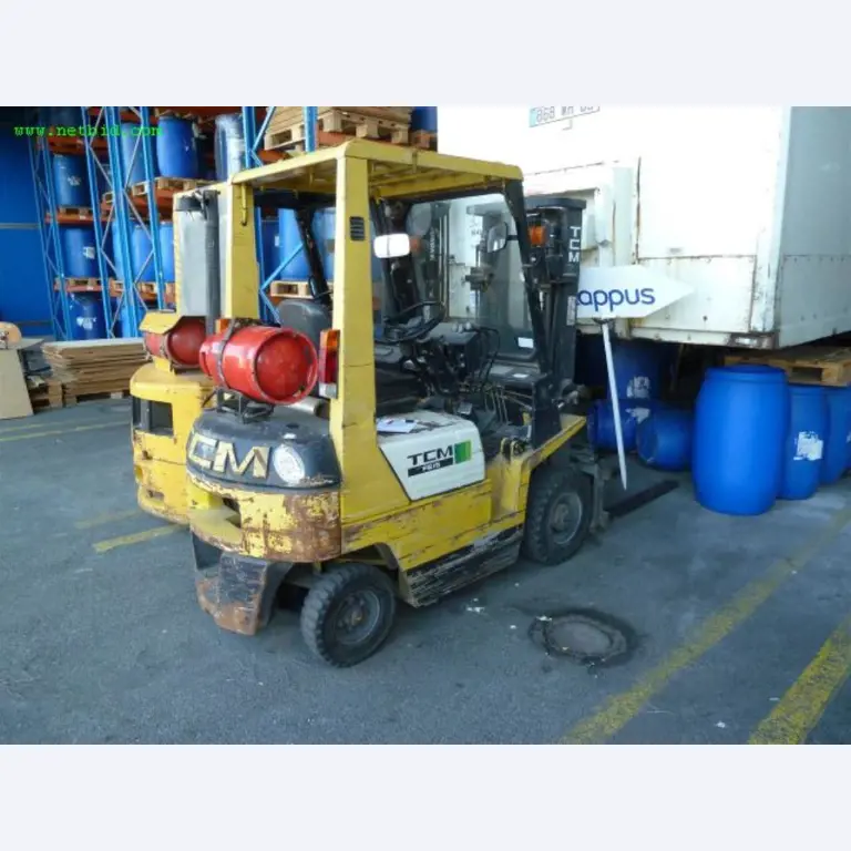 Machines for producing soap, as well as the entire factory and office equipment <br>-1