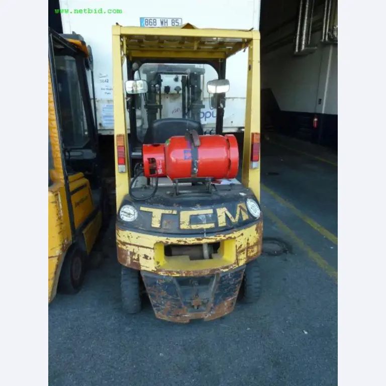 Machines for producing soap, as well as the entire factory and office equipment <br>-2