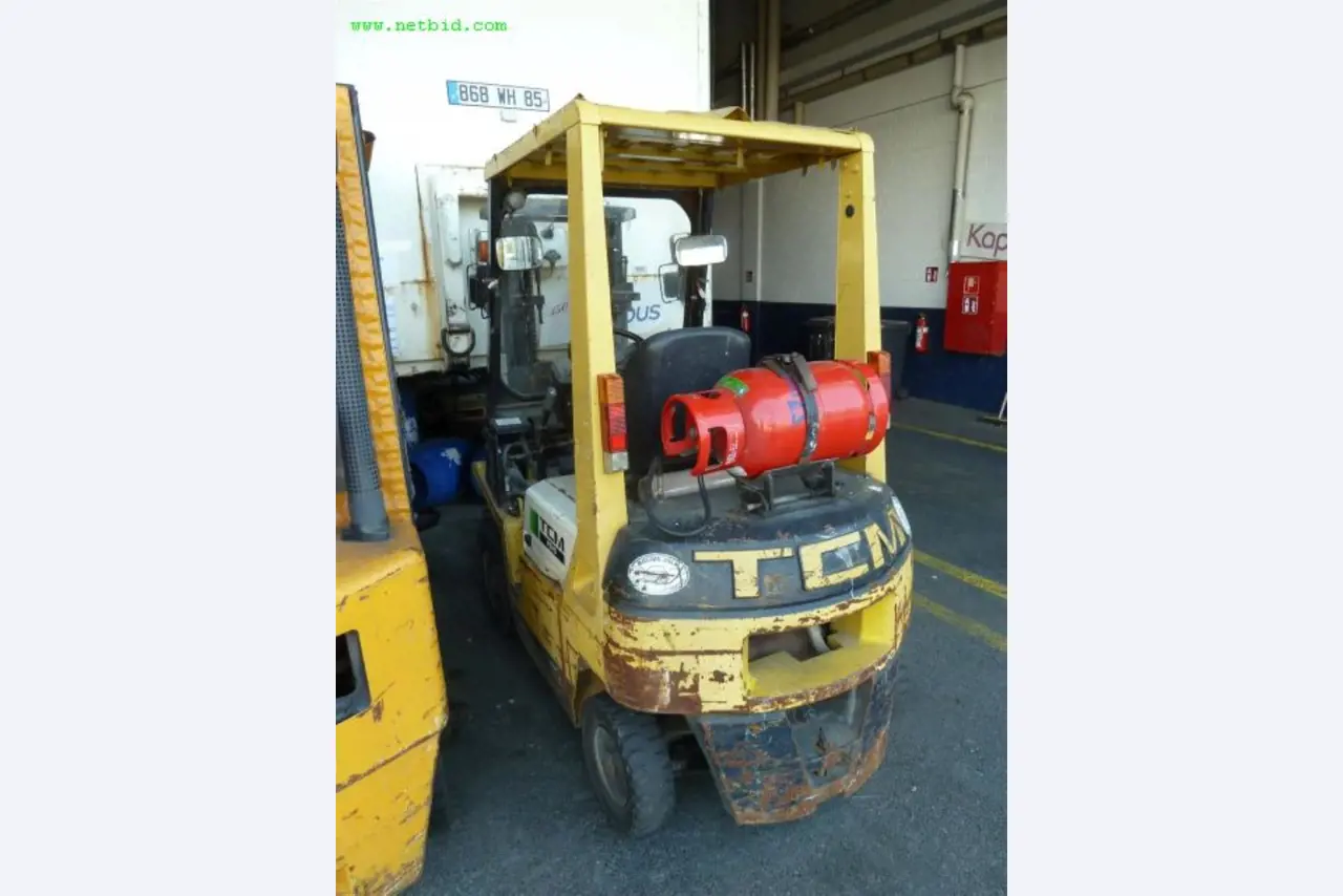 Machines for producing soap, as well as the entire factory and office equipment <br>-3