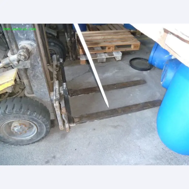 Machines for producing soap, as well as the entire factory and office equipment <br>-4