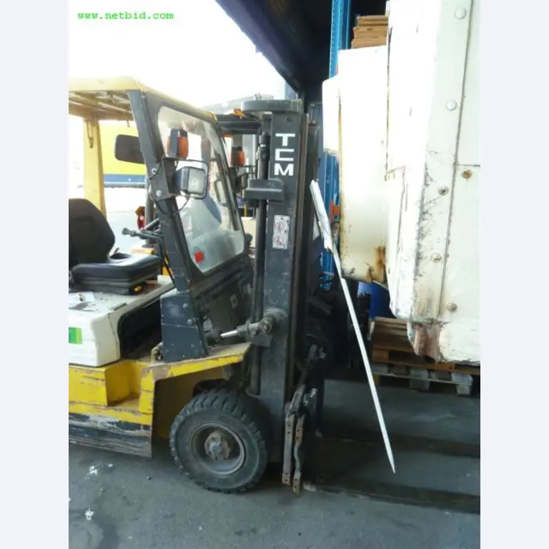 Machines for producing soap, as well as the entire factory and office equipment <br>-5